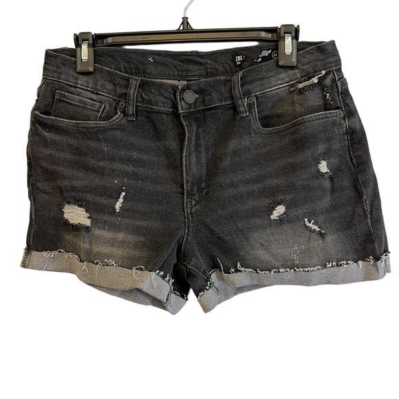 NWOT BLANKNYC Dress Down Party Washed Black Cutoff Denim Shorts in Sneak Preview - Picture 9 of 10